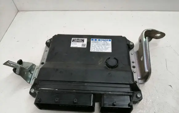 Toyota Prius+ (ZVW40) Engine control unit/module 8966147830 2756009271
