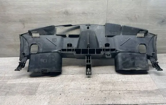 Radiator trim