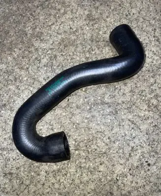 BMW 5 E39 Engine coolant pipe/hose 2248532