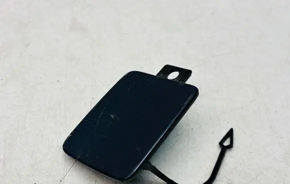 Audi TT TTS Mk2 Rear bumper row hook cap/cover 8J0807441A