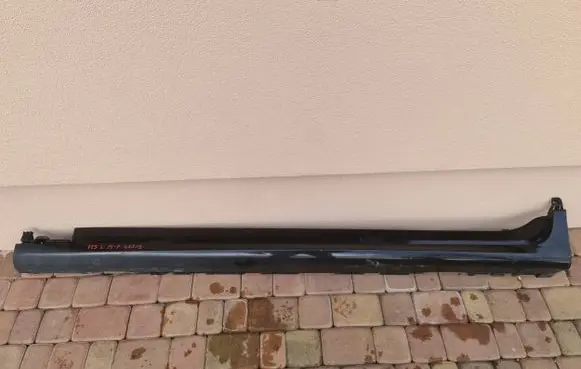 BMW X3 F25 Foot area side trim 