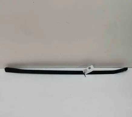 BMW iX Windshield trim 7954434