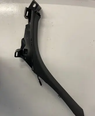 Dodge Durango (D)pillar trim (top) 6DF18DX9AA
