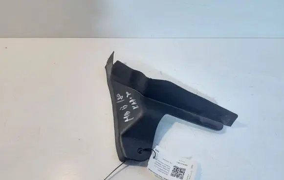 Mercedes-Benz B W246 W242 Windshield trim A2468800444