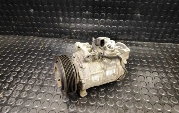 Audi A8 S8 D4 4H Air conditioning (A/C) compressor (pump) 4H0260805E