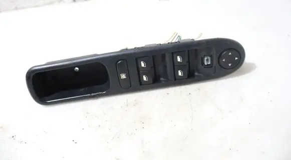 Peugeot 307 Electric window control switch