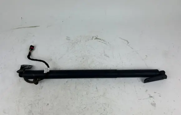 Porsche Macan (95B) Tailgate/trunk strut/damper 95B827427B 95B827851C