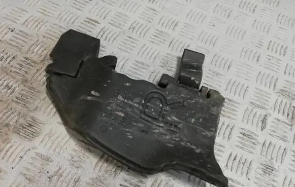 Citroen C3 Aircross Fender foam support/seal 39131359