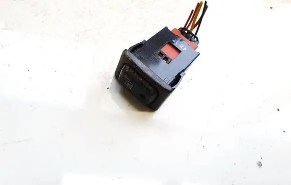 Suzuki Ignis Seat heating switch sp151