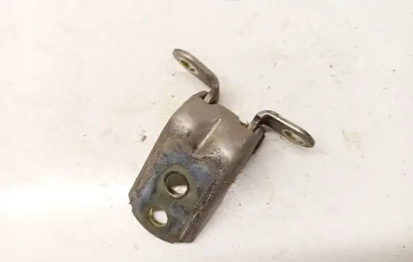 Nissan X-Trail T30 Front door upper hinge 