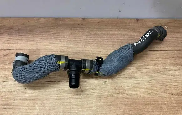 Renault Austral Engine coolant pipe/hose 215193033R