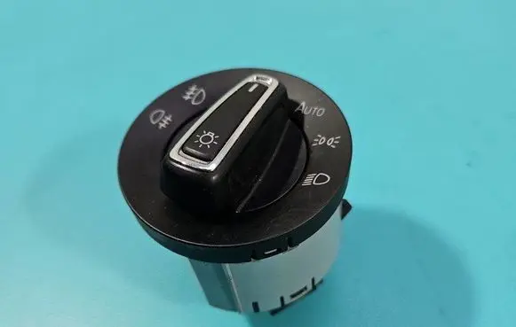 Skoda Rapid (NH) Light switch 5E0941431N IMPRK1480313