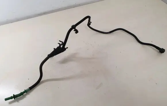 Ford C-MAX I Fuel line pipe 9635692580