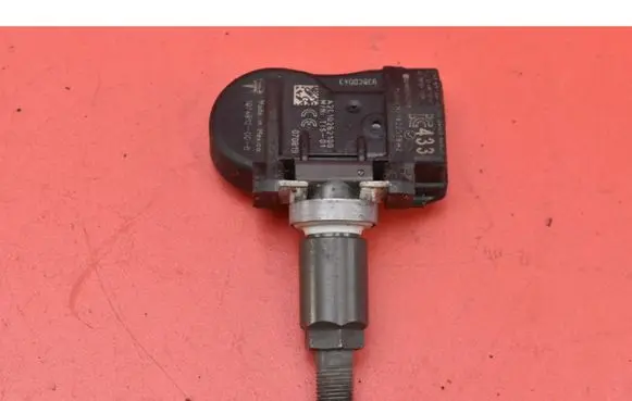Tesla Model 3 Sensor 1074812-00-B