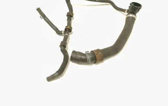 Volkswagen PASSAT B8 Engine coolant pipe/hose 5Q0122101CN