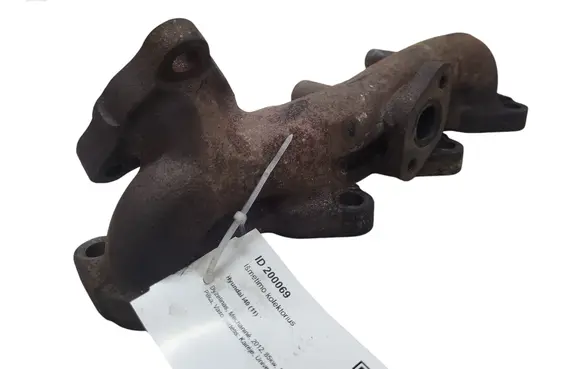 Hyundai i40 Exhaust manifold