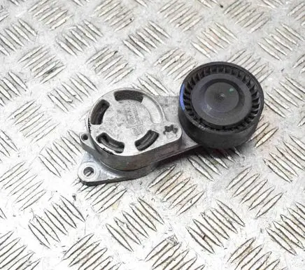 Porsche Panamera (971) Generator/alternator belt tensioner 0P2260938A