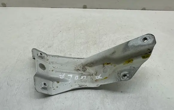 Volkswagen Golf VI Fender mounting bracket 5K6821136