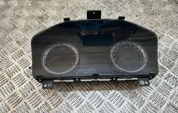SsangYong Rexton Speedometer (instrument cluster) 8022036020