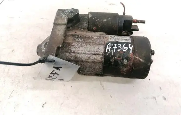 Renault Megane II Starter motor 8200227092 M000T91581