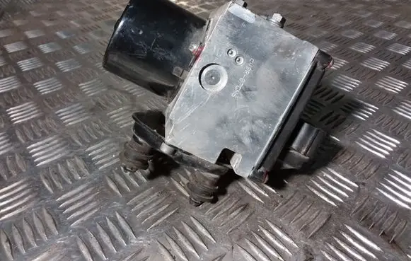 Volkswagen PASSAT B6 ABS Pump 3C0614095P