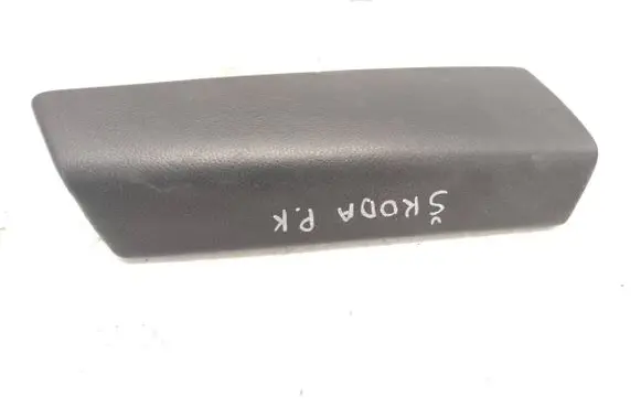 Skoda Superb B6 (3T) Front door card panel trim 3T1867011