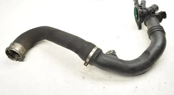 Renault Clio IV Air intake hose/pipe 8201265336A