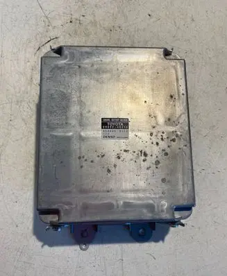 Lexus RX 330 - 350 - 400H Battery control module 8989248010 4690000112