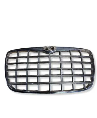 Chrysler 300 - 300C Front grill 04806366AA