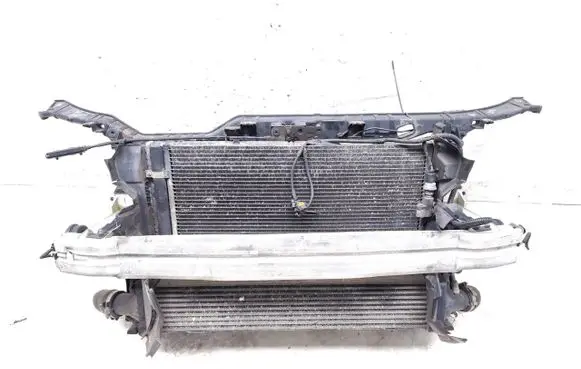 Audi A4 S4 B8 8K Coolant radiator