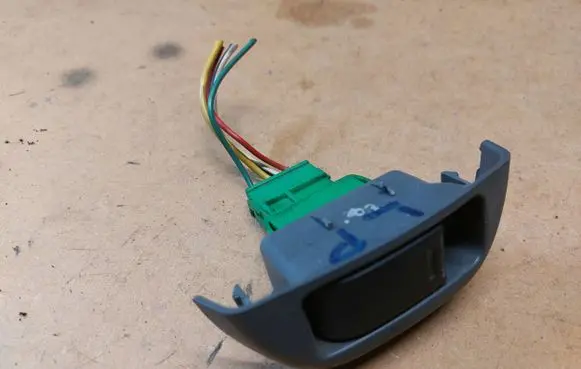 Citroen C1 Electric window control switch 742320H010