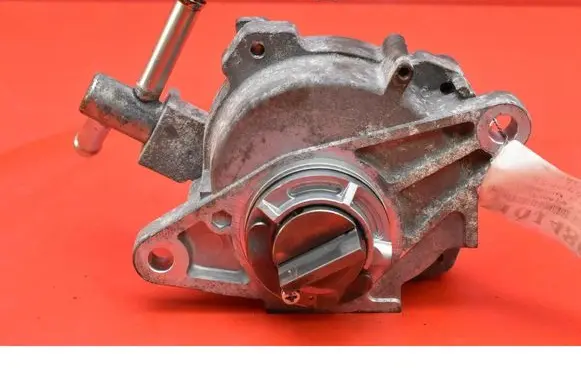 Mitsubishi ASX Vacuum pump
