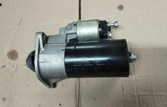 Jeep Renegade Starter motor 0001138010