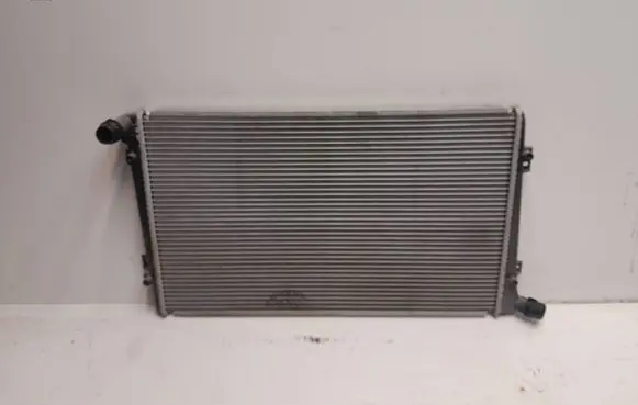 Volkswagen Caddy Coolant radiator 2021W20 10006017 220224