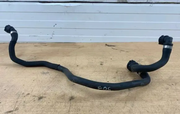 BMW 6 F06 Gran coupe Engine coolant pipe/hose 8512418