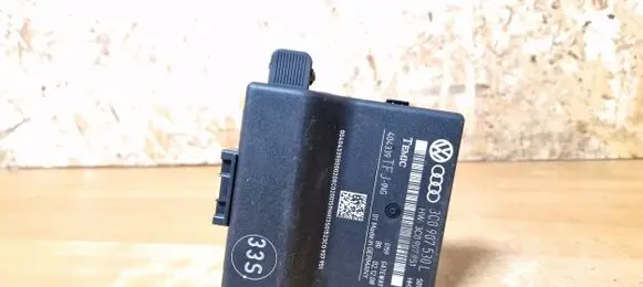 Volkswagen PASSAT B6 Gateway control module 3c0907530