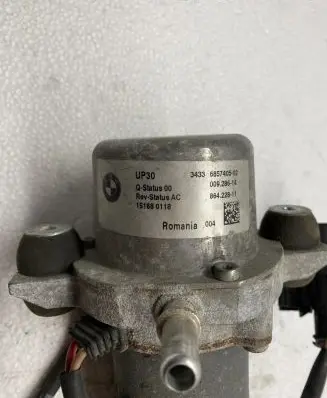 Vacuum pump