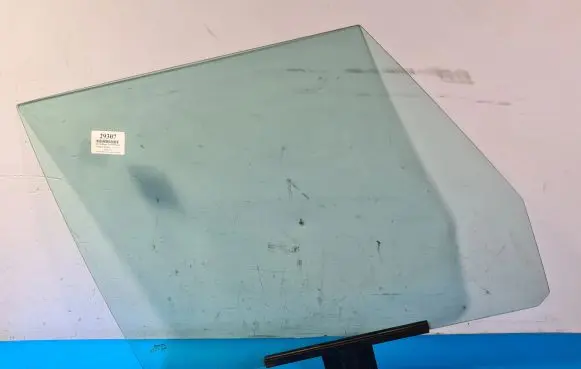 Renault Espace III Front door window glass four-door