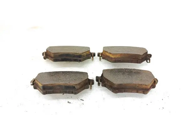 Peugeot 308 Brake pads (rear) 