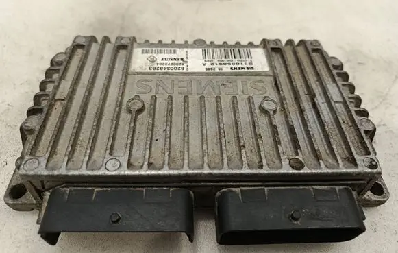 Renault Megane II Gearbox control unit/module 8200348263 S118058312A