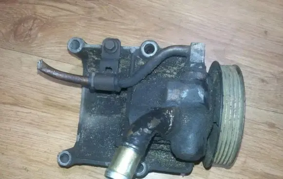 Ford Fiesta Power steering pump hbdbz hbd-bz