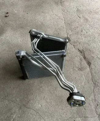 Tesla Model 3 Heater blower radiator 111519001 101519002