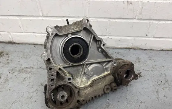 BMW X1 E84 Gearbox transfer box case 7607638