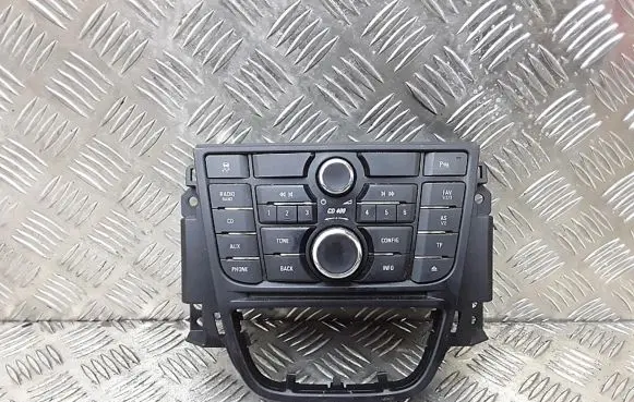 Multifunctional control switch/knob