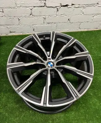 R20 alloy rim
