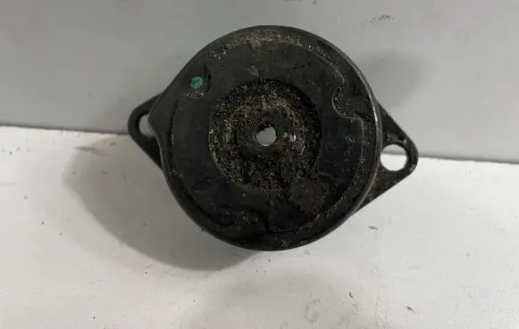 BMW X3 E83 Generator/alternator belt tensioner 7786711