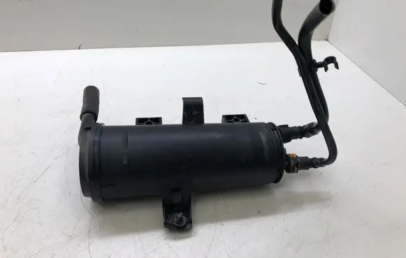 Ford Mondeo MK V Active carbon filter fuel vapour canister DG939E857DC