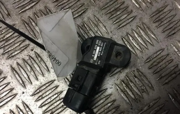 Skoda Octavia Mk2 (1Z) Air pressure sensor 0261230095 03C906051