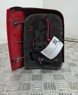 Volkswagen PASSAT B5 Rear/tail lights 3B9945112F