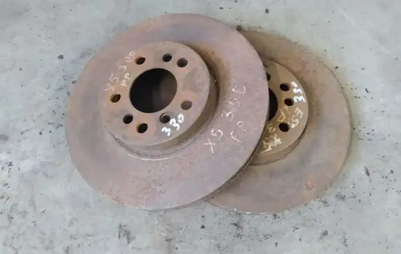 BMW X5 E53 Front brake disc